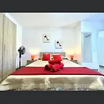 Harizan Apartment *